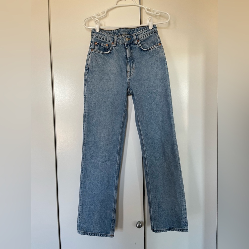 Weekday Voyage high waisted straight jeans W24L30